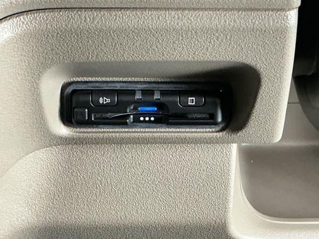 N-BOXジョイ ターボ ドラレコ ナビ Rカメラ ブルートゥース サイドエアバック 盗難防止 USB 衝突軽減システム ベンチシート Dレコ パワーステアリング ターボエンジン ABS 横滑り防止装置 スマートキー ETC(15枚目)