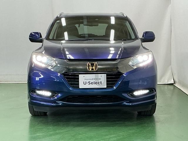 �k�d�c�w�b�h���C�g�𑕔����Ă��܂��B�k�d�c�w�b�h���C�g�͂ƂĂ����邭�A�J�̓����ԑ��s�����S�E���S�ł��B�I�[�g���C�g�R���g���[���t���Ŏ��̖͂��邳�ɉ����Ď����œ_���E�������܂�