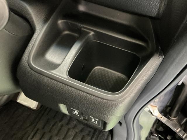 N-BOX G・EXターボホンダセンシング ナビ Rカメラ ブルートゥース フルセグ 盗難防止 USB接続 Bカメラ 横滑り防止 クルーズコントロール LED DVD AAC ETC スマートキー キーフリー オートライト エアバッグ ABS(17枚目)