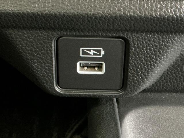 WR-V Zブラックスタイル ドラレコ ナビ Rカメラ ブルートゥース サイドエアバック ETC車載器 LEDヘッドライト USB ドライブレコーダー 盗難防止システム オートライト バックカメラ アイドリングストップ クルコン(20枚目)