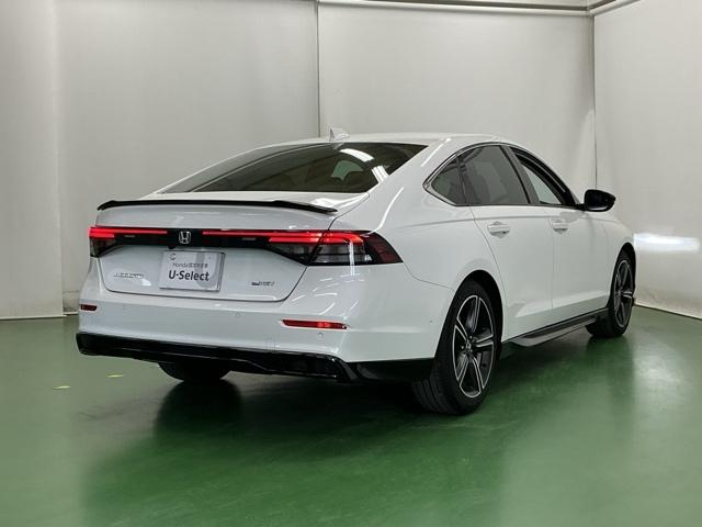 �V�~�₵��̌����ł��鎇�O���i�t�u�j���قڃJ�b�g�A�W���W�����������̌����̐ԊO���i�h�q�j���}����K���X��O�ɂ����ɂ������A��[���ʂ����߂ď��l�̂�����D�������܂�