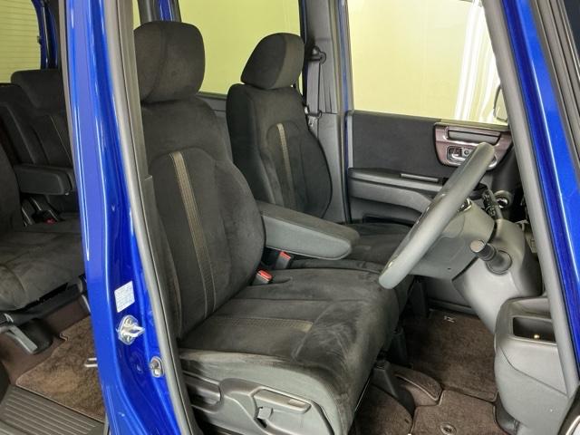 Ｎ－ＢＯＸカスタム Ｇ・Ｌホンダセンシング　ナビ　Ｒカメラ　ブルートゥース　フルセグ　ベンチ　記録簿付き　助手席エアバック　エアＢ　バックアイカメラ　キーフリーシステム　スマートキーＰスタート　クルーズコントロール　盗難防止システム　ＥＳＣ（20枚目）