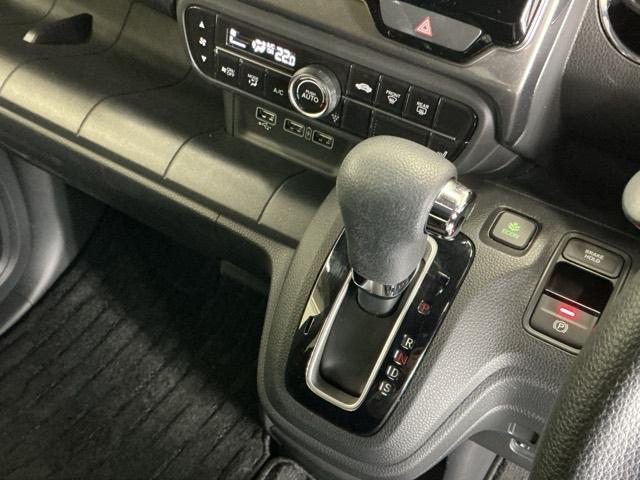 N-WGNカスタム Lホンダセンシング ドラレコ ナビ Rカメラ ブルートゥース コーナーセンサ 横滑り防止機能 盗難防止システム Aライト パワーステアリング サイドエアバッグ フルオートエアコン バックカメラ ETC車載器 DVD(17枚目)