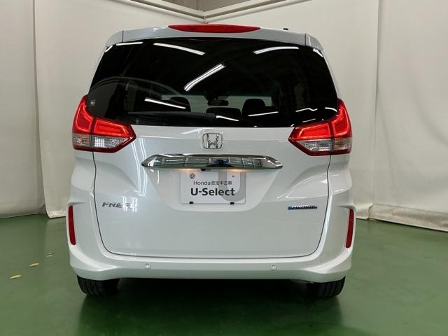 フリードハイブリッド ハイブリッド・Ｇ　ＥＴＣ　ＬＥＤヘッドライト　シートヒーター　レーダーブレーキサポート　イモビ　サイドカーテンエアバック　両側オートスライドドア　キーレス　ＥＳＣ　三列シート　クルーズコントロール　パワーウインドウ（9枚目）