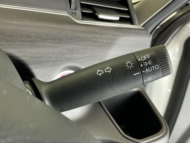 フリードハイブリッド ハイブリッド・Ｇ　ＥＴＣ　ＬＥＤヘッドライト　シートヒーター　レーダーブレーキサポート　イモビ　サイドカーテンエアバック　両側オートスライドドア　キーレス　ＥＳＣ　三列シート　クルーズコントロール　パワーウインドウ（22枚目）