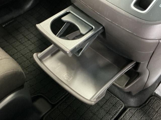 フリード Ｇ・ホンダセンシング　ナビ　Ｒカメラ　ブルートゥース　フルセグ　Ａクルコン　点検記録簿　ダブルエアバック　スマキー　セキュリティ　横滑防止装置　カラーバックモニター　ＬＥＤランプ　エアコン　ＵＳＢ入力　パワーウィンドウ（18枚目）