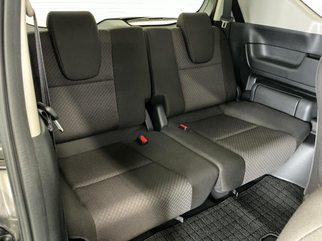 フリード Ｇ・ホンダセンシング　ナビ　Ｒカメラ　ブルートゥース　フルセグ　Ａクルコン　点検記録簿　ダブルエアバック　スマキー　セキュリティ　横滑防止装置　カラーバックモニター　ＬＥＤランプ　エアコン　ＵＳＢ入力　パワーウィンドウ（22枚目）