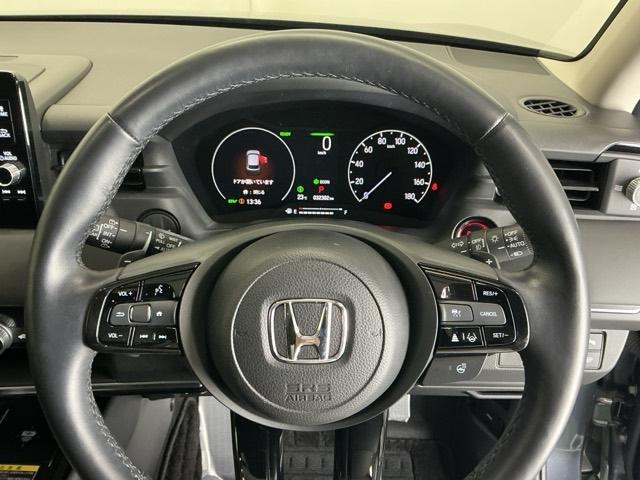 ヴェゼル ｅ：ＨＥＶＺ　ドラレコ　ナビ　Ｒカメラ　ブルートゥース　スマートキー＆プッシュスタート　サイドＳＲＳ　イモビ　地デジ　Ｂカメ　キーレスエントリー　Ｃソナー　ＵＳＢポート　ＰＳ　ＬＥＤライト　シートヒータ　点検記録簿（28枚目）