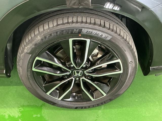 ヴェゼル ｅ：ＨＥＶＺ　ドラレコ　ナビ　Ｒカメラ　ブルートゥース　スマートキー＆プッシュスタート　サイドＳＲＳ　イモビ　地デジ　Ｂカメ　キーレスエントリー　Ｃソナー　ＵＳＢポート　ＰＳ　ＬＥＤライト　シートヒータ　点検記録簿（35枚目）