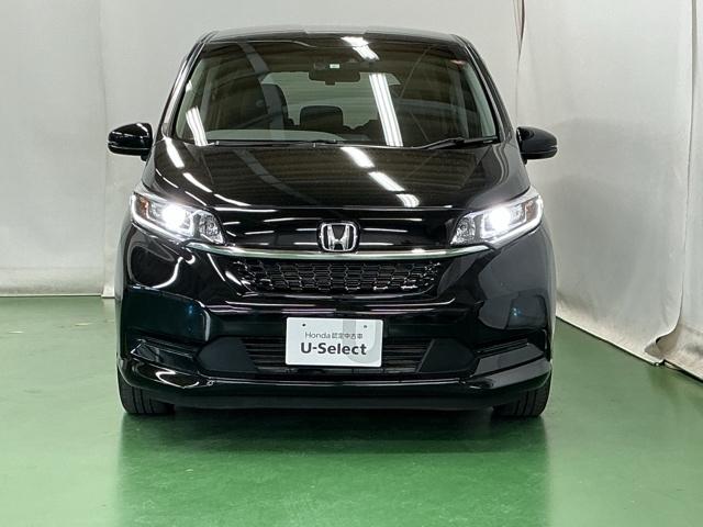 フリードハイブリッド ハイブリッド・Ｇ　ドラレコ　ナビ　Ｒカメラ　後席モニター　両側パワスラドア　フルセグテレビ　サイドカーテンエアバック　ＥＴＣ車載器　クルーズコントロール　記録簿　スマートキープッシュスタート　ＡＡＣ　キーレス　パワステ（6枚目）