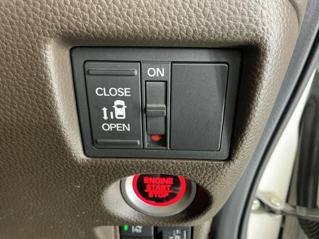 Ｎ－ＢＯＸ Ｌ　ドラレコ　ナビ　Ｒカメラ　ブルートゥース　バックビューモニター　キ－フリ－　Ａクルコン　地デジチューナー　パーキングセンサー　盗難防止　前席シートヒーター　ＬＥＤ　横滑り防止装置　両席エアバック　ＰＷ（28枚目）