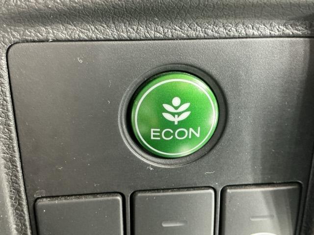 ヴェゼル ハイブリッドＺ　ドラレコ　ナビ　Ｒカメラ　ブルートゥース　Ｂｌｕｅｔｏｏｔｈオーディオ　点検記録簿　運転席シートヒーター　ＬＥＤヘッドライ　盗難防止装置　キーレス　サイドエアバッグ　ＥＴＣ装備　インテリキー　パワステ（25枚目）