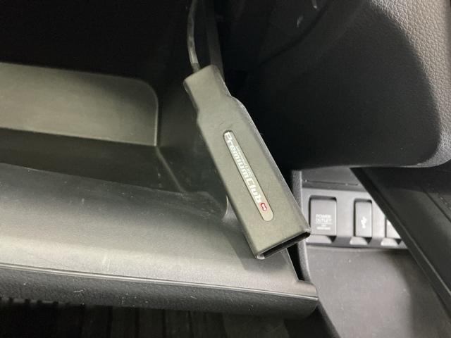 ヴェゼル ハイブリッドＺ　ドラレコ　ナビ　Ｒカメラ　ブルートゥース　Ｂｌｕｅｔｏｏｔｈオーディオ　点検記録簿　運転席シートヒーター　ＬＥＤヘッドライ　盗難防止装置　キーレス　サイドエアバッグ　ＥＴＣ装備　インテリキー　パワステ（49枚目）