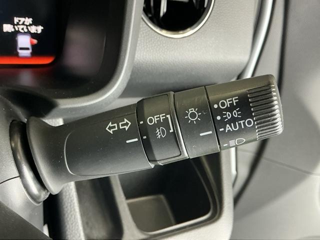 �I�[�g���C�g�R���g���[���̓��C�g�̂��Y�������Y���h�~�B�����Α��s�ɂ�鎖�̂𖢑R�ɖh���܂�