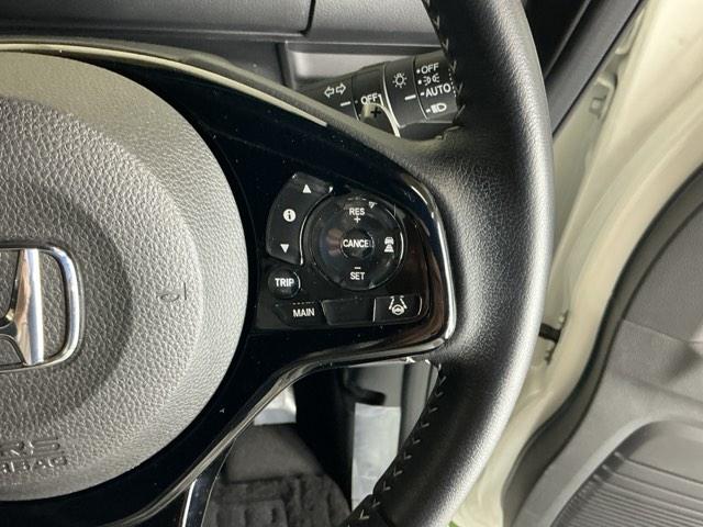 Ｎ－ＢＯＸカスタム Ｌターボ　ナビ　Ｒカメラ　ブルートゥース　フルセグ　両側自動スライドドア　盗難防止システム　衝突軽減Ｂ　バックガイドモニター　電動格納式ドアミラー　ＢＴ　地デジＴＶ　横滑り防止装置　スマートキ－　車線逸脱　ＰＳ（52枚目）