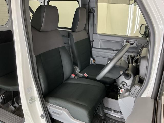 Ｎ－ＶＡＮ Ｇ・ホンダセンシング　ＡＭ／ＦＭチューナー　ＥＴＣ　整備記録簿　レーンキープＡ　横滑防止　キ－レス　パワーウインドー　オートハイビーム　ＰＳ　ＡＡＣ　イモビライザー　ＡＢＳ付き　運転席エアバッグ　衝突安全ボディ（16枚目）