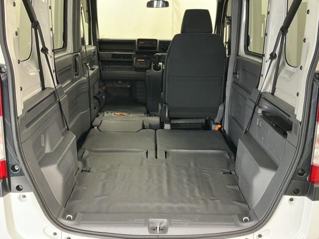 Ｎ－ＶＡＮ Ｇ・ホンダセンシング　ＡＭ／ＦＭチューナー　ＥＴＣ　整備記録簿　レーンキープＡ　横滑防止　キ－レス　パワーウインドー　オートハイビーム　ＰＳ　ＡＡＣ　イモビライザー　ＡＢＳ付き　運転席エアバッグ　衝突安全ボディ（22枚目）