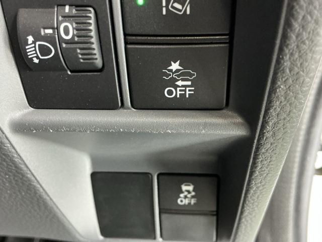 Ｎ－ＶＡＮ Ｇ・ホンダセンシング　ＡＭ／ＦＭチューナー　ＥＴＣ　整備記録簿　レーンキープＡ　横滑防止　キ－レス　パワーウインドー　オートハイビーム　ＰＳ　ＡＡＣ　イモビライザー　ＡＢＳ付き　運転席エアバッグ　衝突安全ボディ（48枚目）