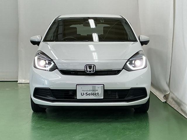 �k�d�c�w�b�h���C�g�𑕔����Ă��܂��B�k�d�c�w�b�h���C�g�͂ƂĂ����邭�A�J�̓����ԑ��s�����S�E���S�ł��B�I�[�g���C�g�R���g���[���t���Ŏ��̖͂��邳�ɉ����Ď����œ_���E�������܂�