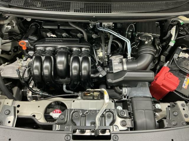 �G���W�����[�������ꂢ�ɃN���[�j���O���Ă��܂��A���ꂢ�ȃG���W�������炱�����J�ȃ����e�i���X���s���͂��܂�