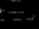 ｅ：ＨＥＶホーム　ドラレコ　ナビ　Ｒカメラ　ブルートゥース　コーナーソナー　記録簿　サイドカーテンエアバック　Ｂカメ　ＷＳＲＳ　スマートキープッシュスタート　フルオートエアコン　地デジ　盗難防止システム　Ｉストップ（34枚目）