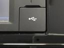 ハイブリッドＸ　Ｒカメラ　ＥＴＣ　ワンセグ　ＣＤ　リヤカメラ　ＵＳＢポート　サイドエアバック　スマートキーシステム　パワーウインドウ　オートクルーズ　イモビ　ＡＵＴＯエアコン　キーレスエントリ　運転席エアバック（16枚目）