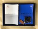 ｅ：ＨＥＶＰＬａＹ　ドラレコ　ナビ　Ｒカメラ　ブルートゥース　カーテンエアバック　前後センサー　ＡＢＳ　衝突軽減装置　イモビ　Ａライト　シ－トヒ－タ－　フルオートエアコン　ＥＳＣ　キーレスエントリー　エアバッグ　ＥＴＣ（35枚目）