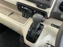 発進時から滑らかに加速する無段階変速のCVTはストップ&ゴーの多い街の中も快適です