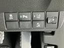 運転席から操作しやすい各種スイッチ