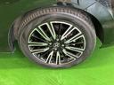 純正アルミホイールです。足元が引き立つので、車全体のイメージがアップしますよ!