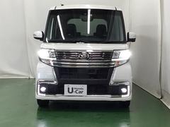 ディスチャージヘッドライト【ＨＩＤ】を装備していますのでとても明るく、夜間の走行や雨の日も安全・安心です。オートライトコントロール付きで周囲の明るさに応じて自動で点灯・消灯します 6