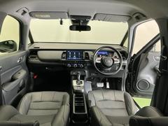 �ɥ饤�С����濴�˼����˼꤬�Ϥ����֤ˣ��ԥ��쥯�ȥ�С��䥨�������͡��������å��ʤɤ����֡��������ͥ��Ƥ��ޤ� 2