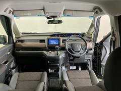 �ɥ饤�С����濴�˼����˼꤬�Ϥ����֤ˣ��ԥ��쥯�ȥ�С��䥨�������͡��������å��ʤɤ����֡��������ͥ��Ƥ��ޤ� 2