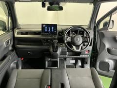 �ɥ饤�С����濴�˼����˼꤬�Ϥ����֤ˣ��ԥ��쥯�ȥ�С��䥨�������͡��������å��ʤɤ����֡��������ͥ��Ƥ��ޤ� 2