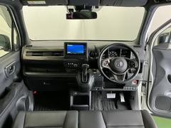 �ɥ饤�С����濴�˼����˼꤬�Ϥ����֤ˣ��ԥ��쥯�ȥ�С��䥨�������͡��������å��ʤɤ����֡��������ͥ��Ƥ��ޤ� 2