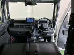 �ɥ饤�С����濴�˼����˼꤬�Ϥ����֤ˣ��ԥ��쥯�ȥ�С��䥨�������͡��������å��ʤɤ����֡��������ͥ��Ƥ��ޤ� 2