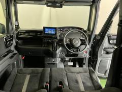 �ɥ饤�С����濴�˼����˼꤬�Ϥ����֤ˣ��ԥ��쥯�ȥ�С��䥨�������͡��������å��ʤɤ����֡��������ͥ��Ƥ��ޤ� 2