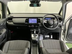 �ɥ饤�С����濴�˼����˼꤬�Ϥ����֤ˣ��ԥ��쥯�ȥ�С��䥨�������͡��������å��ʤɤ����֡��������ͥ��Ƥ��ޤ� 2