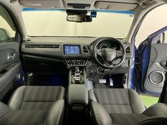 �ɥ饤�С����濴�˼����˼꤬�Ϥ����֤ˣ��ԥ��쥯�ȥ�С��䥨�������͡��������å��ʤɤ����֡��������ͥ��Ƥ��ޤ� 2