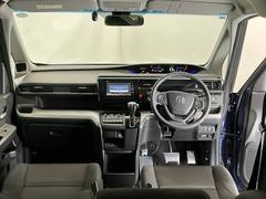 �ɥ饤�С����濴�˼����˼꤬�Ϥ����֤ˣ��ԥ��쥯�ȥ�С��䥨�������͡��������å��ʤɤ����֡��������ͥ��Ƥ��ޤ� 2