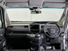 �ɥ饤�С����濴�˼����˼꤬�Ϥ����֤ˣ��ԥ��쥯�ȥ�С��䥨�������͡��������å��ʤɤ����֡��������ͥ��Ƥ��ޤ� 2