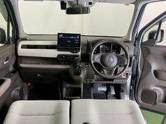 �ɥ饤�С����濴�˼����˼꤬�Ϥ����֤ˣ��ԥ��쥯�ȥ�С��䥨�������͡��������å��ʤɤ����֡��������ͥ��Ƥ��ޤ� 2