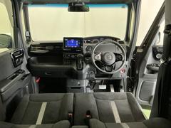 �ɥ饤�С����濴�˼����˼꤬�Ϥ����֤ˣ��ԥ��쥯�ȥ�С��䥨�������͡��������å��ʤɤ����֡��������ͥ��Ƥ��ޤ� 2