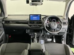 �ɥ饤�С����濴�˼����˼꤬�Ϥ����֤ˣ��ԥ��쥯�ȥ�С��䥨�������͡��������å��ʤɤ����֡��������ͥ��Ƥ��ޤ� 2