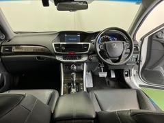 �ɥ饤�С����濴�˼����˼꤬�Ϥ����֤ˣ��ԥ��쥯�ȥ�С��䥨�������͡��������å��ʤɤ����֡��������ͥ��Ƥ��ޤ� 2