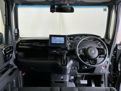 �ɥ饤�С����濴�˼����˼꤬�Ϥ����֤ˣ��ԥ��쥯�ȥ�С��䥨�������͡��������å��ʤɤ����֡��������ͥ��Ƥ��ޤ� 2