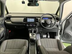 �ɥ饤�С����濴�˼����˼꤬�Ϥ����֤ˣ��ԥ��쥯�ȥ�С��䥨�������͡��������å��ʤɤ����֡��������ͥ��Ƥ��ޤ� 2