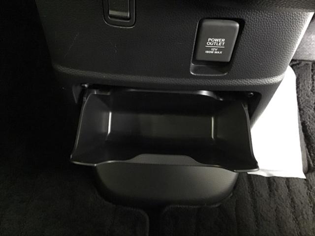 Ｎ－ＢＯＸカスタム Ｌ　ナビ　Ｒカメラ　ブルートゥース　ＣＤ　点検記録簿　レーダーブレーキ　キーレススタート　バックソナー　シートヒータ　リヤカメラ　ベンチシート　ＵＳＢポート　クルコン　ＬＥＤヘッドライト　ＡＵＴＯライト（57枚目）