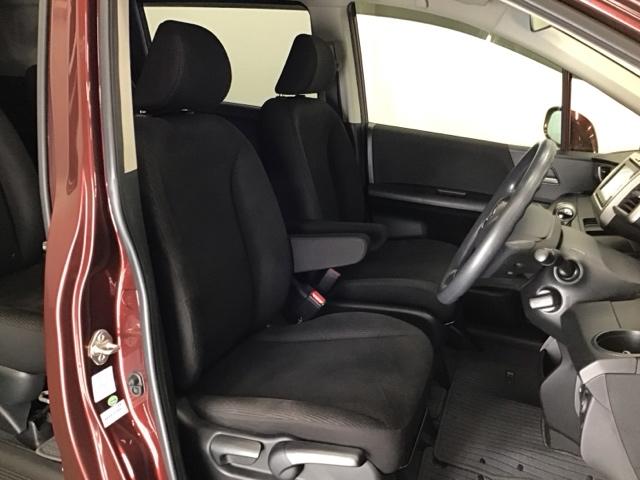 フリード Ｘ　ナビ　Ｒカメラ　ブルートゥース　ワンセグ　ＤＶＤ再生　イモビライザ　福祉車両　ＥＴＣ　バックカメラ　ＶＳＡ　キーレスキー　フルオートエアコン　両側スライド片側電動（16枚目）
