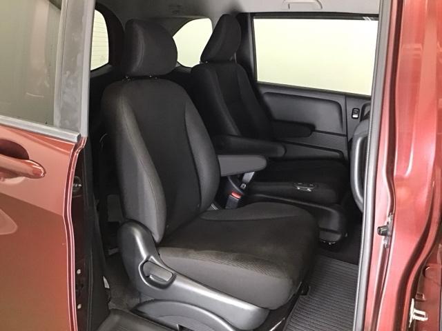 フリード Ｘ　ナビ　Ｒカメラ　ブルートゥース　ワンセグ　ＤＶＤ再生　イモビライザ　福祉車両　ＥＴＣ　バックカメラ　ＶＳＡ　キーレスキー　フルオートエアコン　両側スライド片側電動（17枚目）